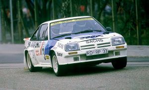 KaiserSA Opel Manta 400-histo